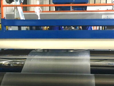 فرآیند CASTING در تولید فیلم و ورق پلاستیکی چگونه انجام می‌شود؟ - پلاستوایران